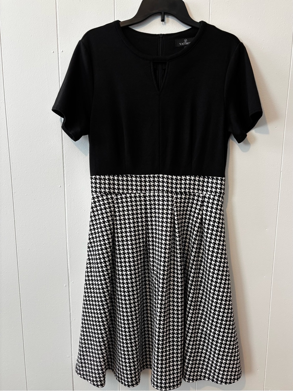 Yates Black & White Houndstooth Fit-and-Flare Midi Dress